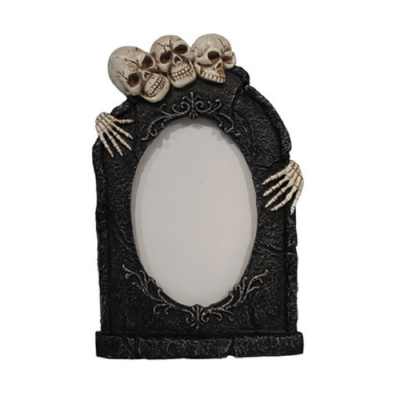Home Basics Other - Tombstone Photo Frame: Black/Ivory